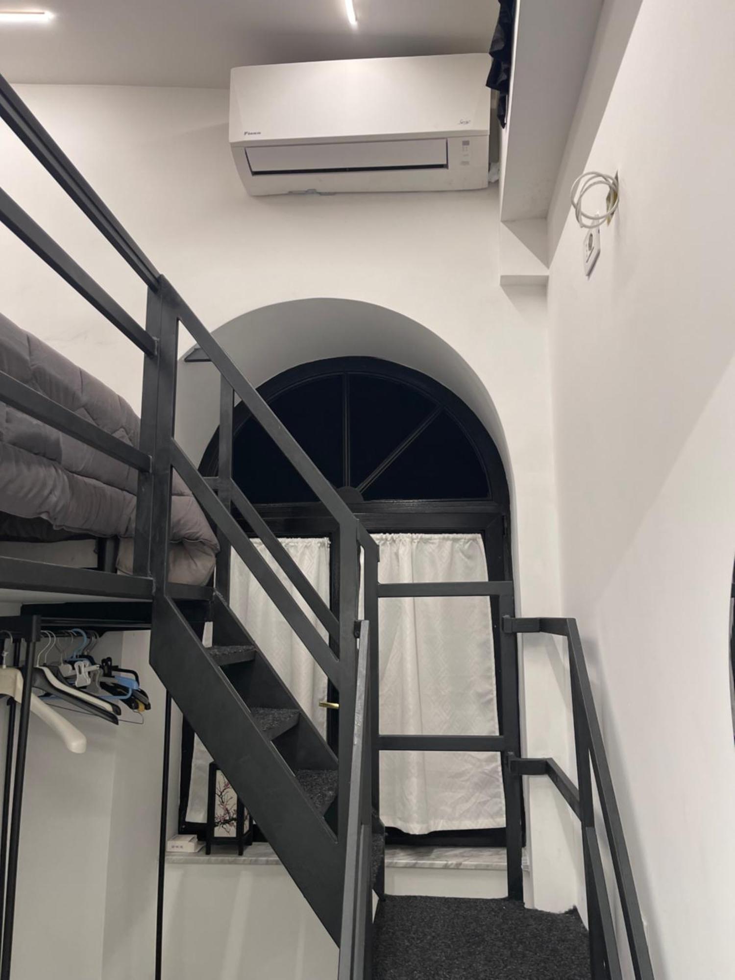 Lux House Naples Airport Hotel Екстериор снимка