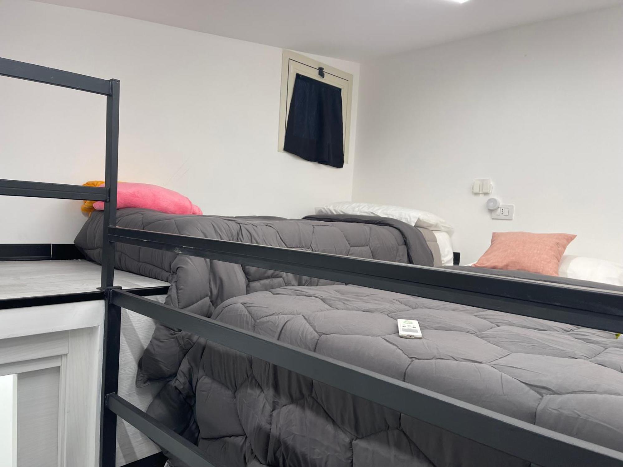 Lux House Naples Airport Hotel Екстериор снимка